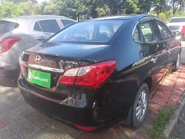 Hyundai Yuedong 2015