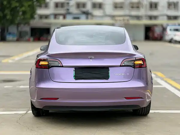 Tesla Model 3 2021