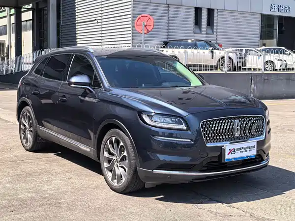 Lincoln Nautilus 2022