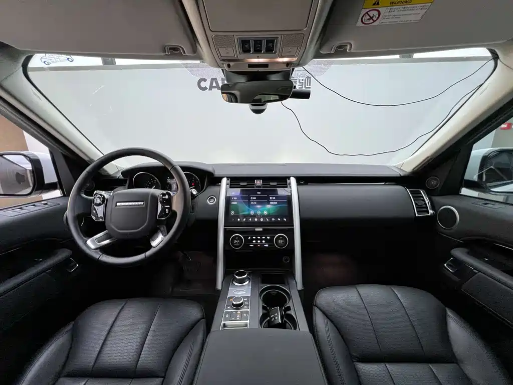 Land Rover Discovery 2019 — фото 6
