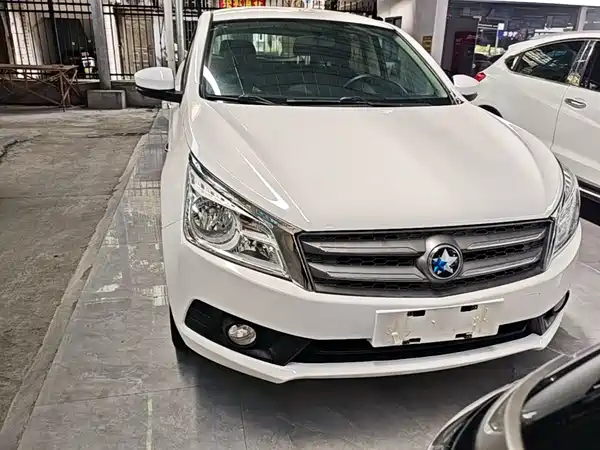 Venucia T70 2016