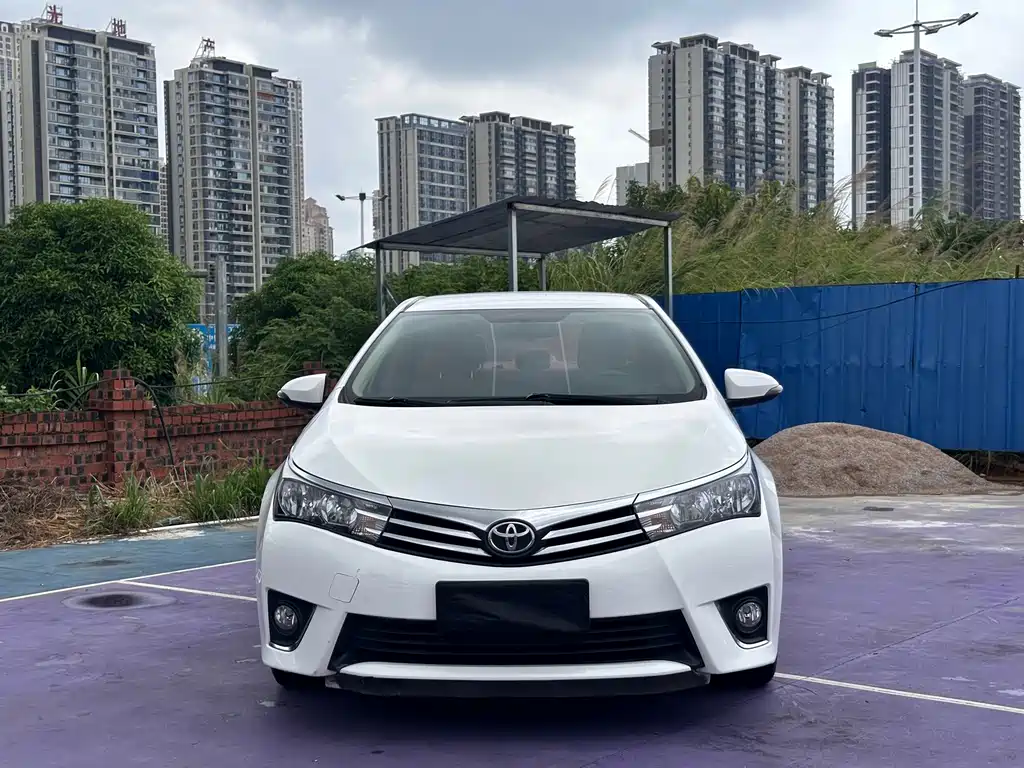 Toyota Corolla 2015