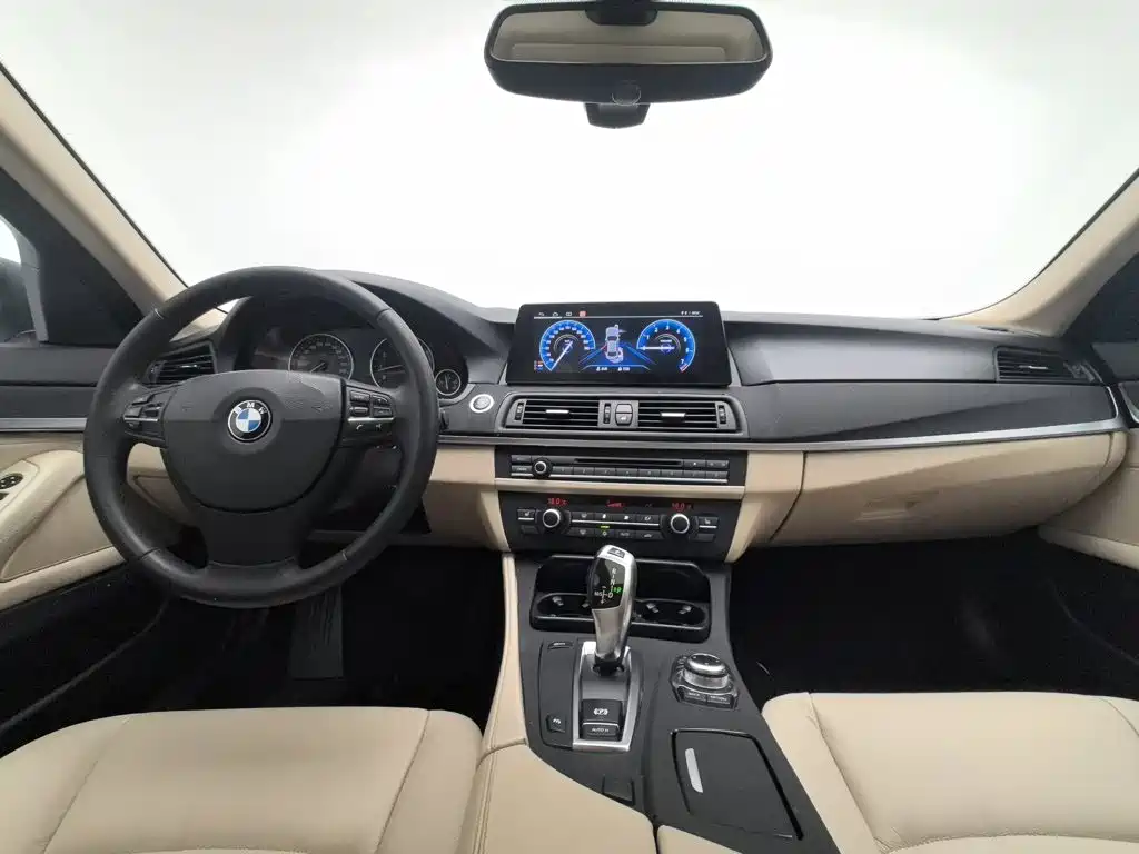 BMW 5 Series 2012