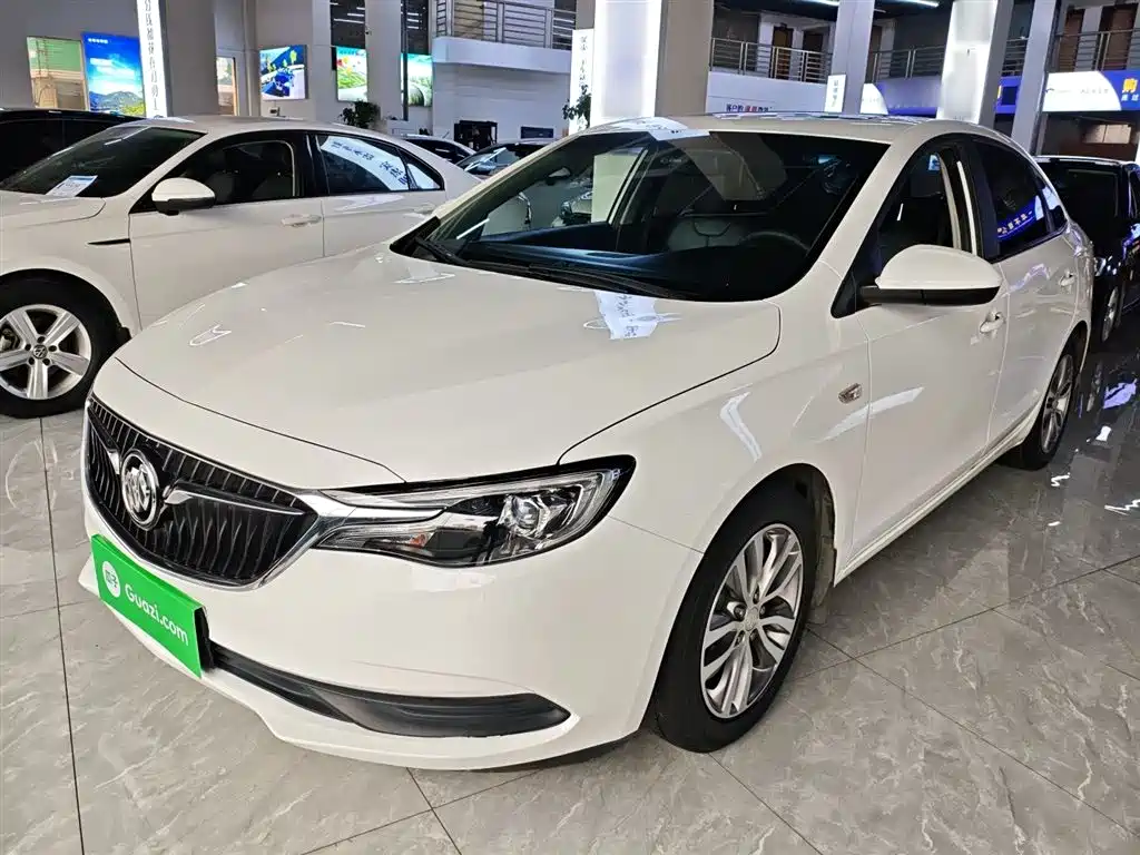 Buick Excelle 2021 — фото 1