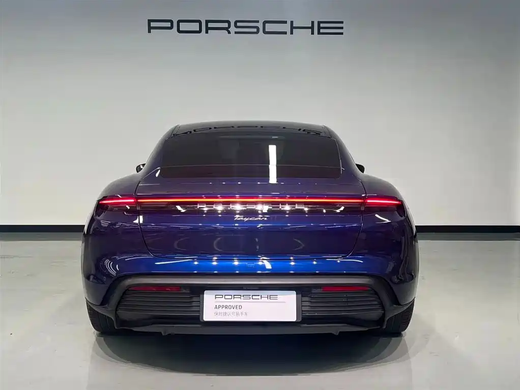 Porsche Taycan 2022 — фото 7