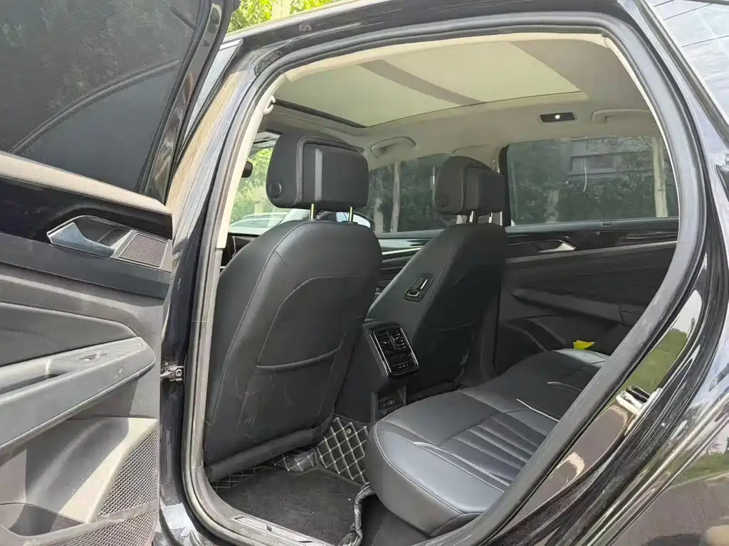 Volkswagen Passat 2024