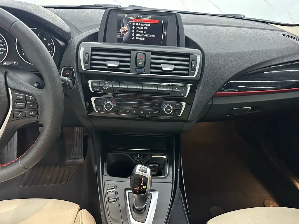 BMW 1 Series 2016 — фото 10