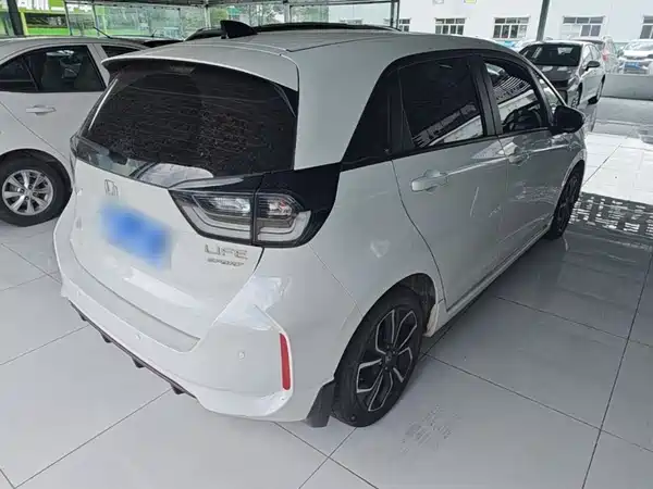 Honda LIFE 2021