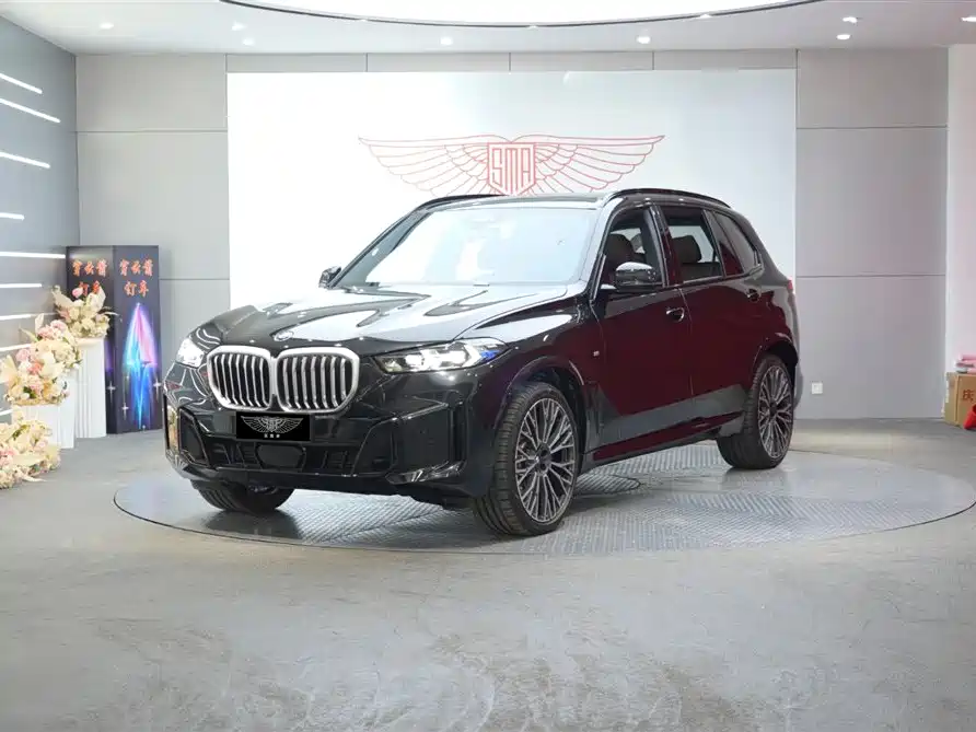 BMW X5 2024 — фото 1