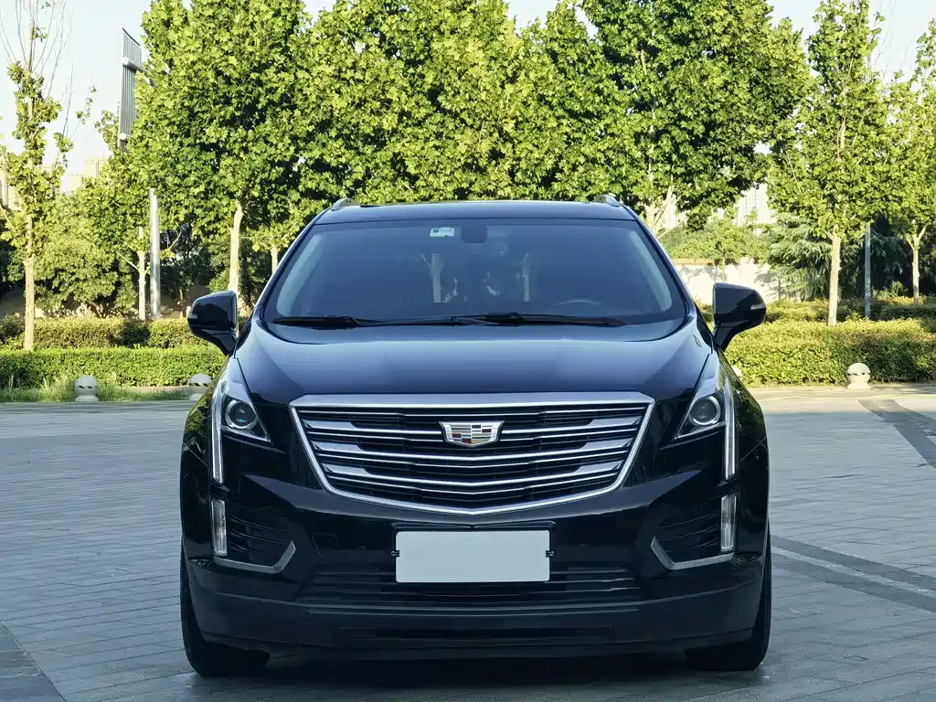 Cadillac XT5 2016 — фото 2