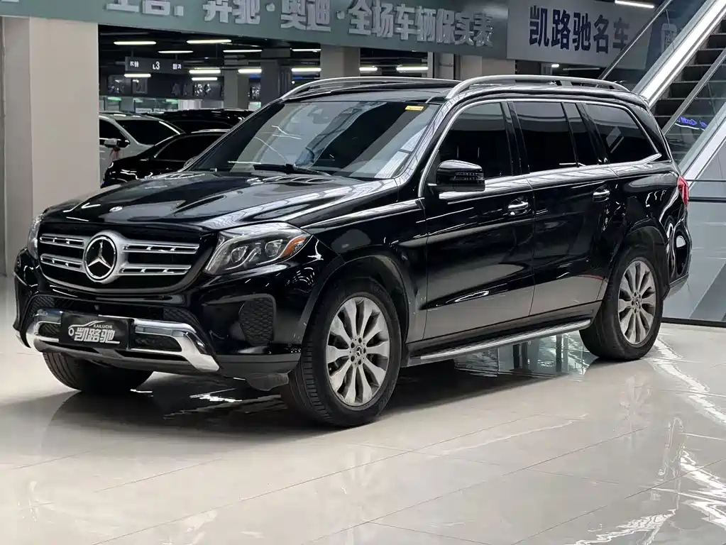 Mercedes-Benz GLS 2017 — фото 1