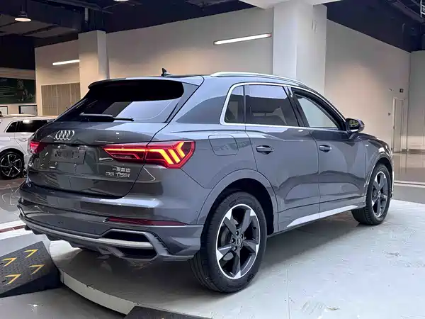 Audi Q3 2022
