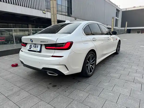 BMW 3 Series 2022