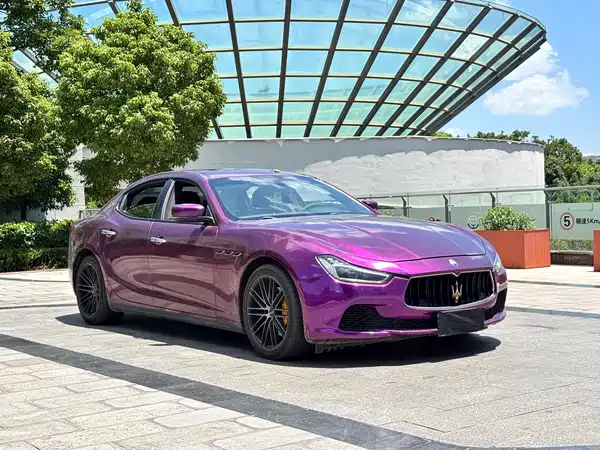 Maserati Ghibli 2015