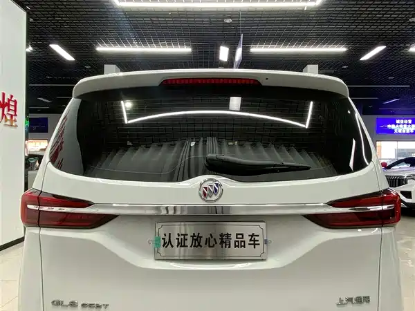Buick GL8 2020