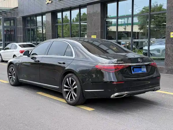 Mercedes-Benz S-Class 2022