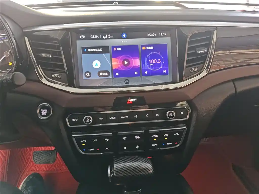GAC Motor Trumpchi GS8 2018 — фото 13