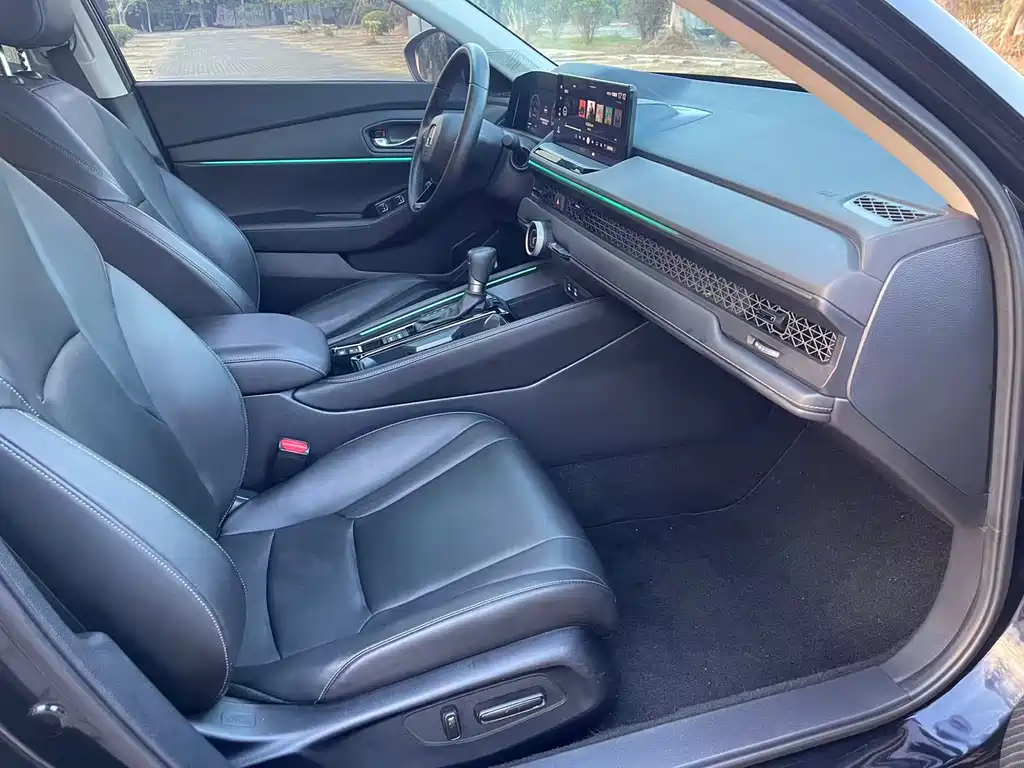 Honda Accord 2024 — фото 17