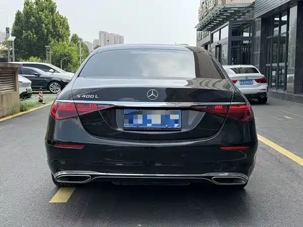 Mercedes-Benz S-Class 2022
