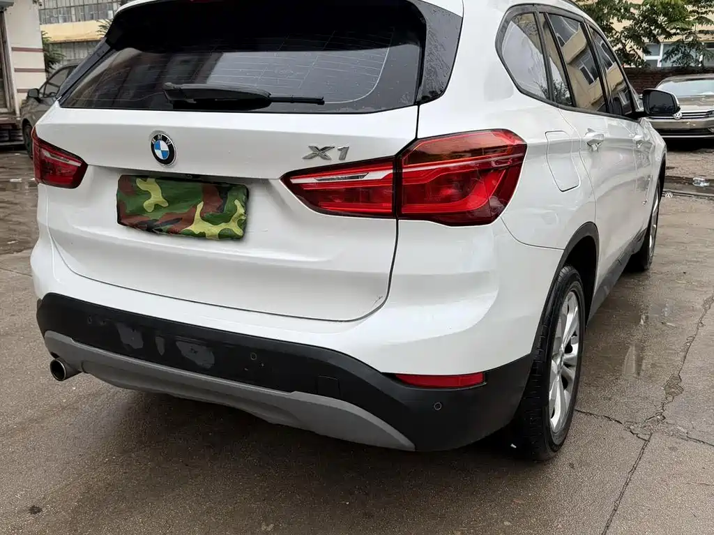BMW X1 2016 — фото 10