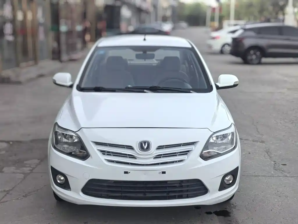 Changan V3 2015 — фото 2