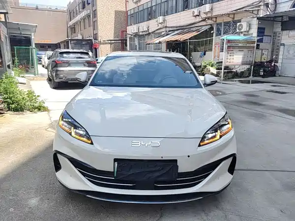 BYD Seal 06 2024