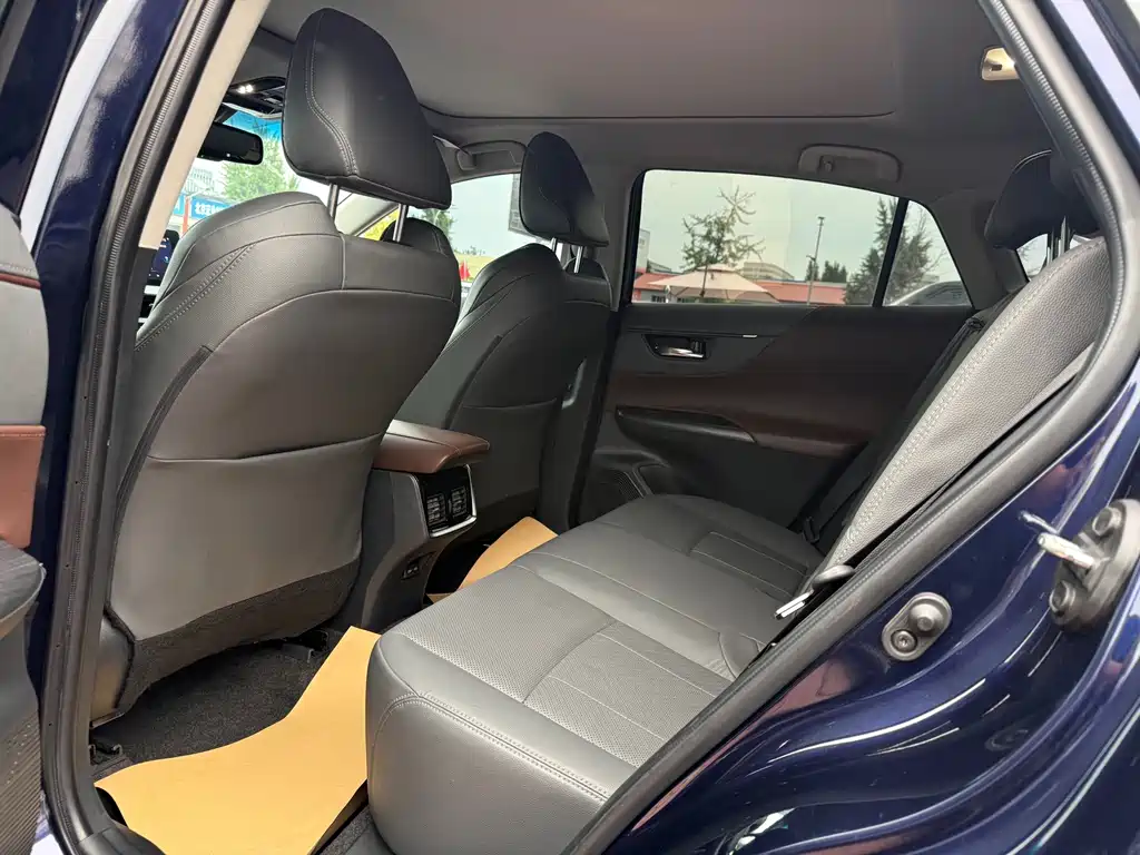 Toyota Harrier 2022 — фото 10