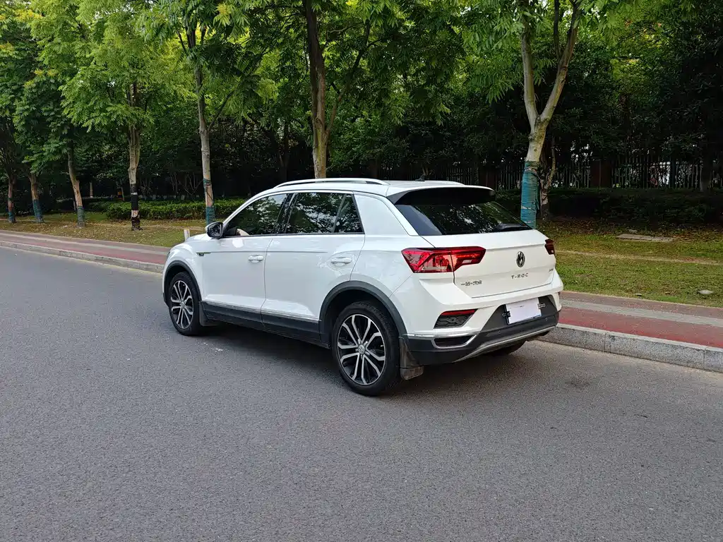 Volkswagen T-Roc 2019 — фото 11