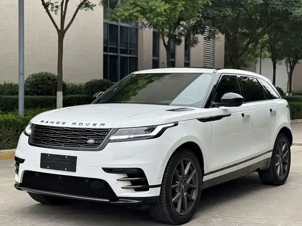 Land Rover Range Rover Velar 2025