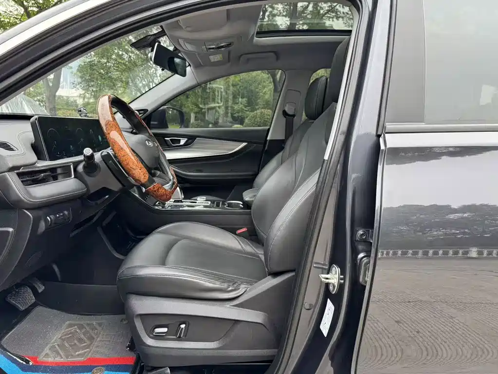 Chery Tiggo 8 PLUS 2022 — фото 4