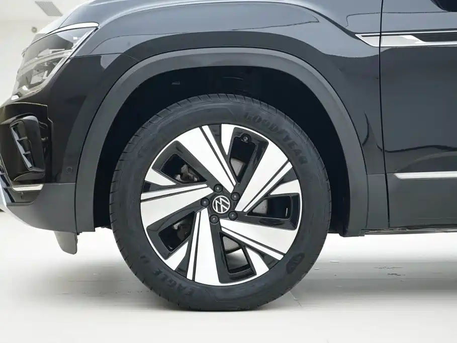 Volkswagen Teramont 2024 — фото 16