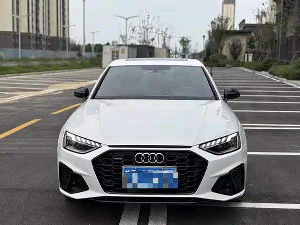 Audi A4L 2023