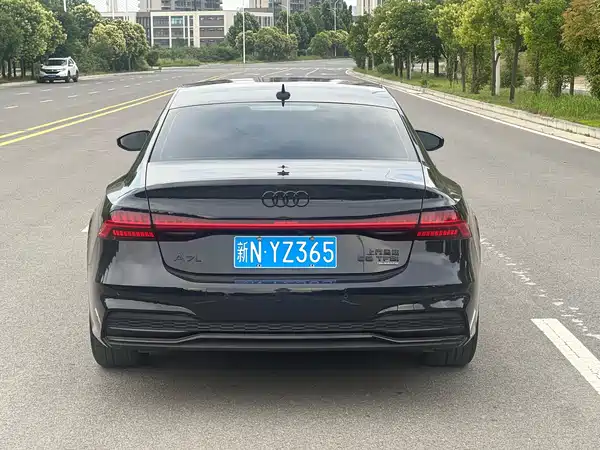 Audi A7L 2024