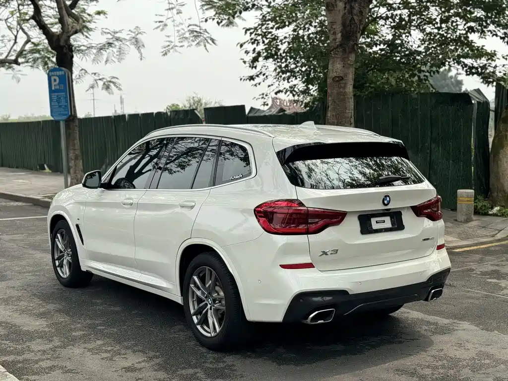 BMW X3 2021 — фото 8