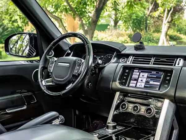 Land Rover Range Rover 2014