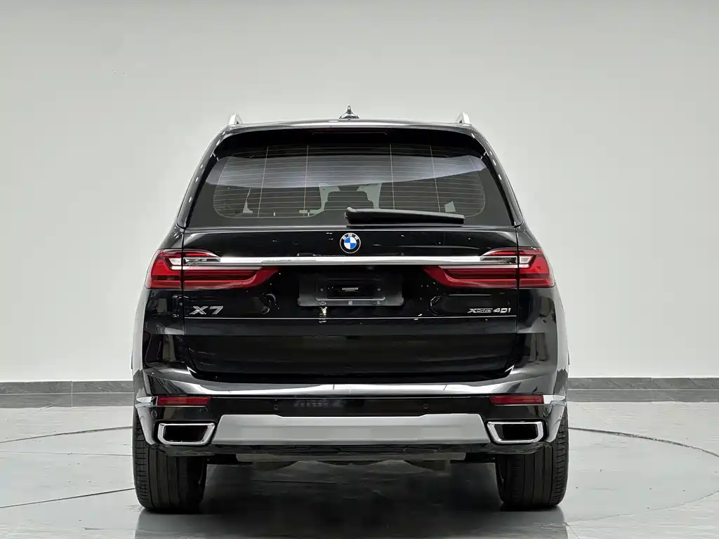 BMW X7 2022 — фото 6