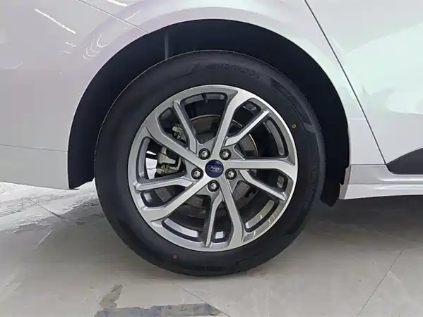 Ford Mondeo 2023