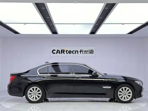 BMW 7 Series 2009