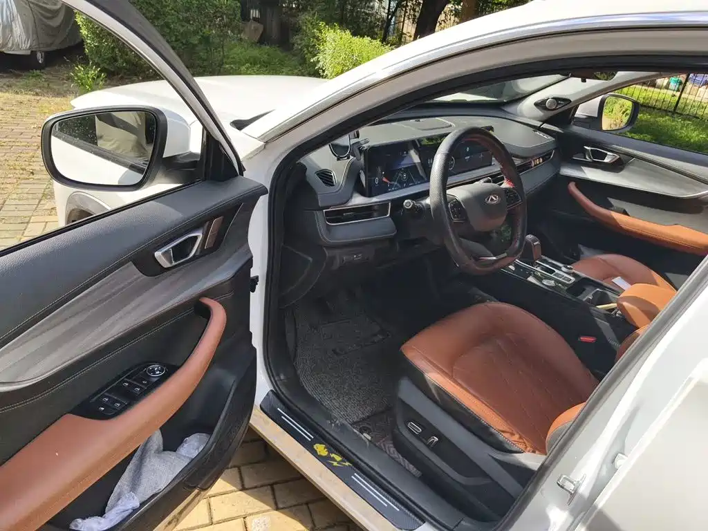 Chery Tiggo 8 PLUS 2021 — фото 12