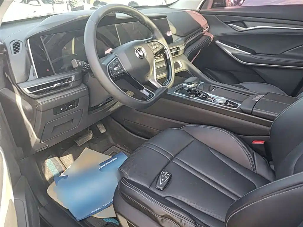Changan CS75 PLUS 2021 — фото 16