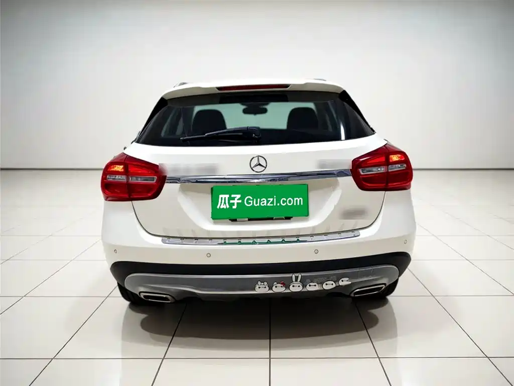 Mercedes-Benz GLA 2015