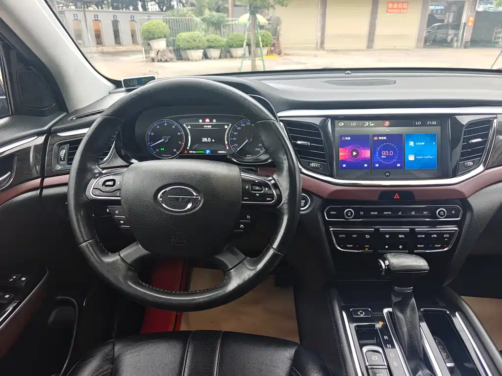 GAC Motor Trumpchi GS8 2018 — фото 8