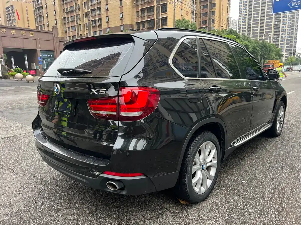 BMW X5 2016 — фото 12