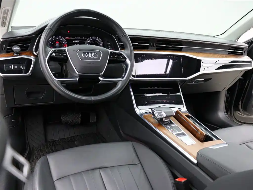 Audi A6 2021 — фото 7