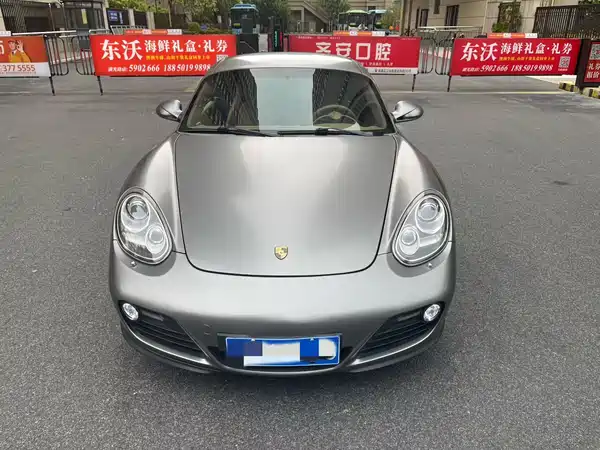 Porsche Cayman 2012