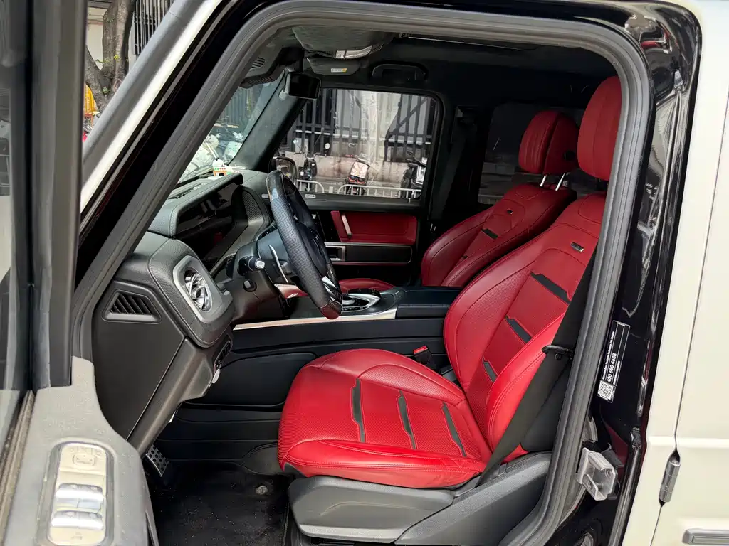 Mercedes-Benz G-Class AMG 2023 — фото 4