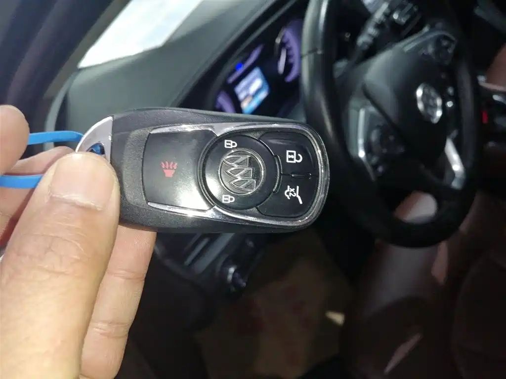 Buick Envision Plus 2019 — фото 9