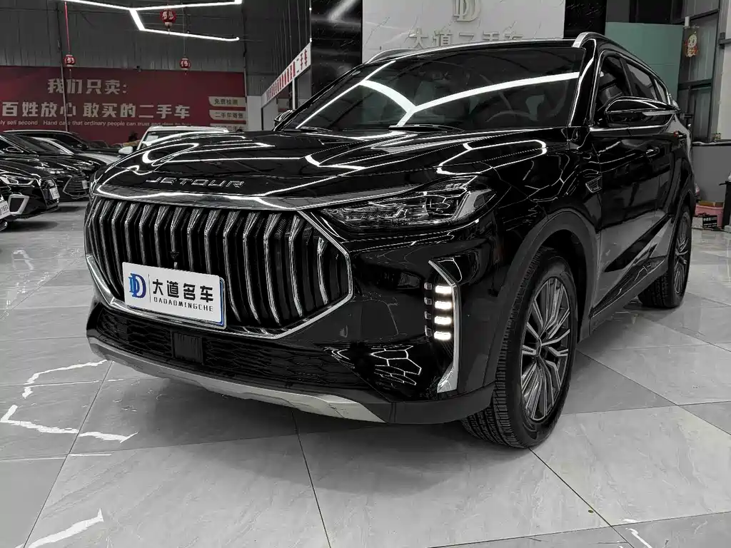 Jetour X70 PLUS 2023 — фото 1