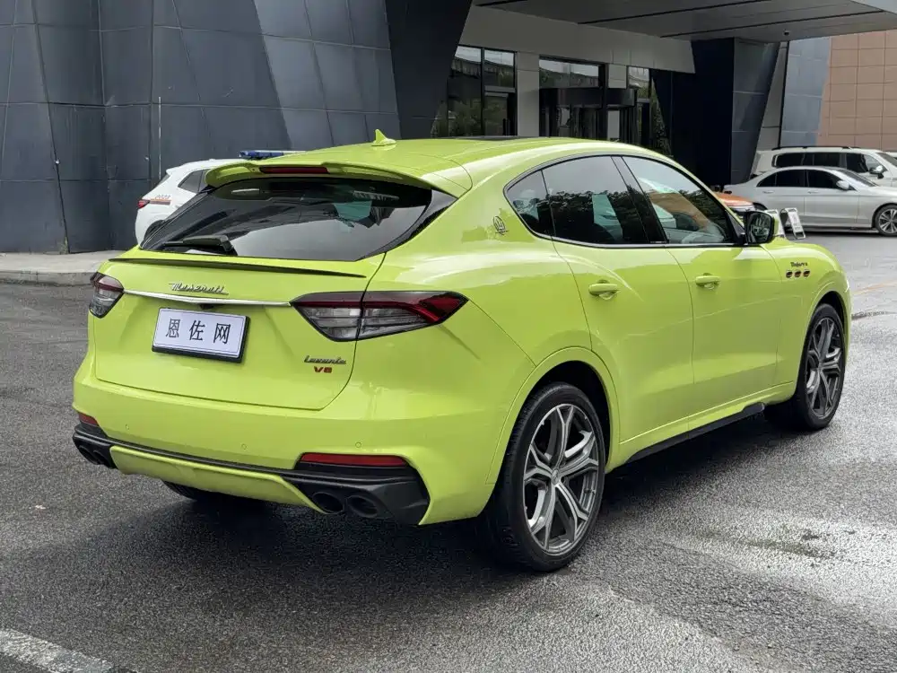 Maserati Levante 2021 — фото 12