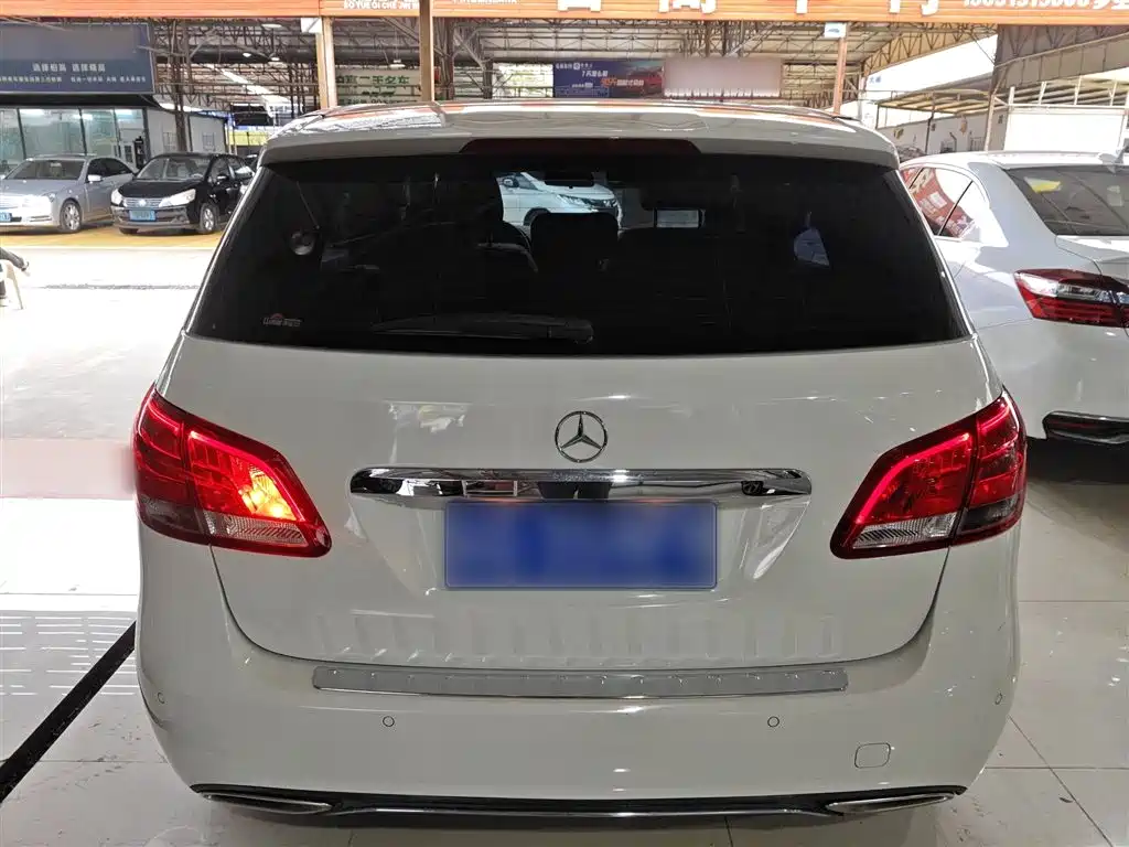 Mercedes-Benz B-Class 2018 — фото 4